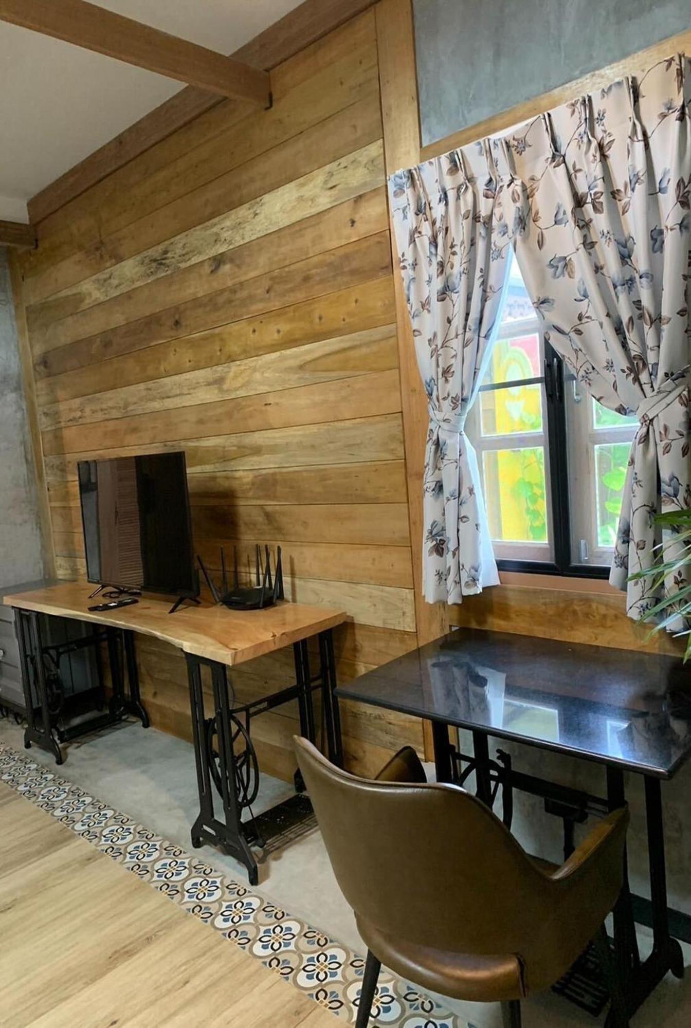 Forest Bungalows & Mama'S Restaurant Chalong Εξωτερικό φωτογραφία