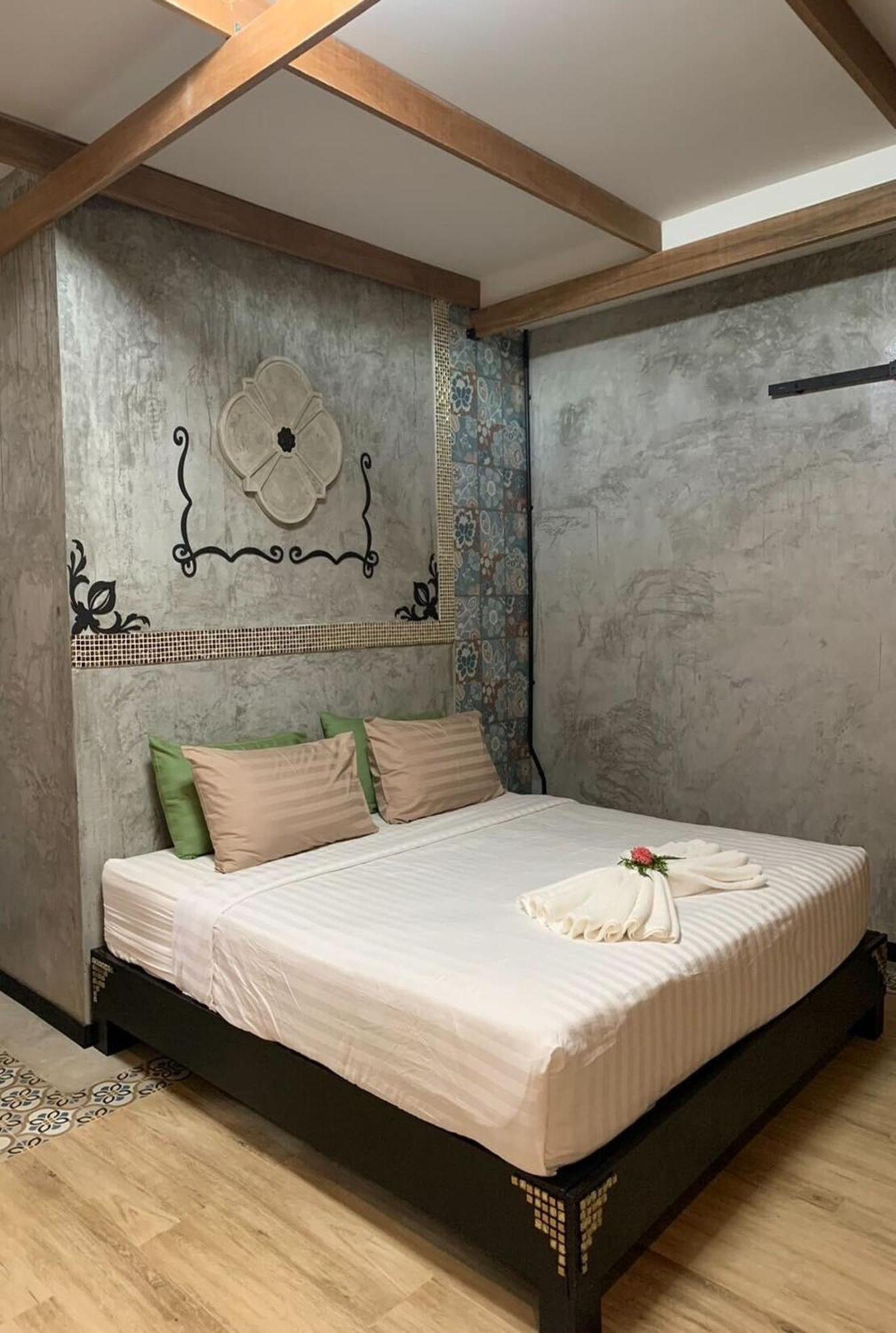 Forest Bungalows & Mama'S Restaurant Chalong Εξωτερικό φωτογραφία