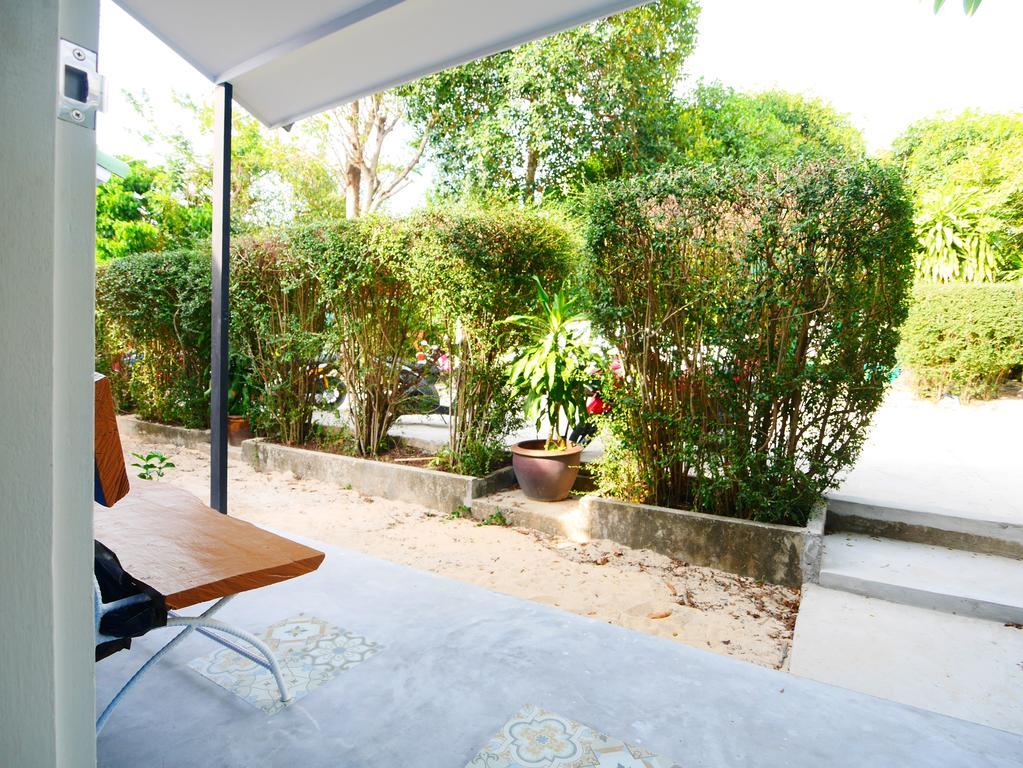 Forest Bungalows & Mama'S Restaurant Chalong Εξωτερικό φωτογραφία