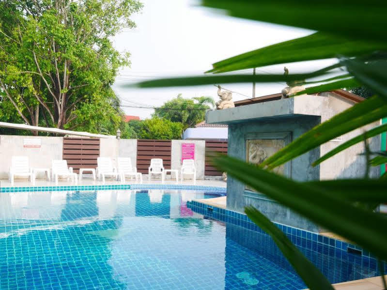 Forest Bungalows & Mama'S Restaurant Chalong Εξωτερικό φωτογραφία